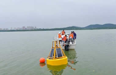 武汉蔡甸区首个浮标自动气象观测站建成